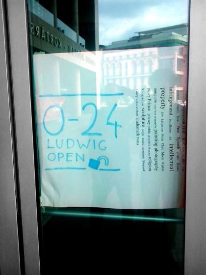 468371_605037239506283_699217385_o