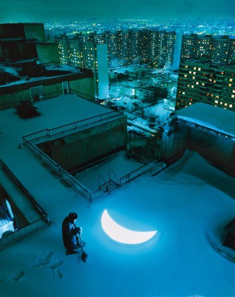 Leonid Tishkov Every morning he buries the moon, 2003/2005. From the series “Private moon” From the series “Private moon” C-Print on photo paper