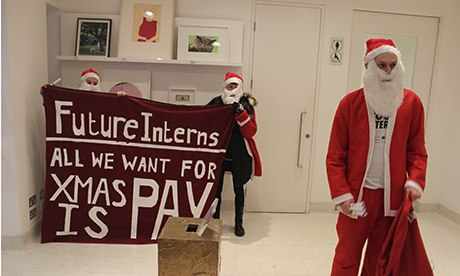 Christmas-interns-protest-006